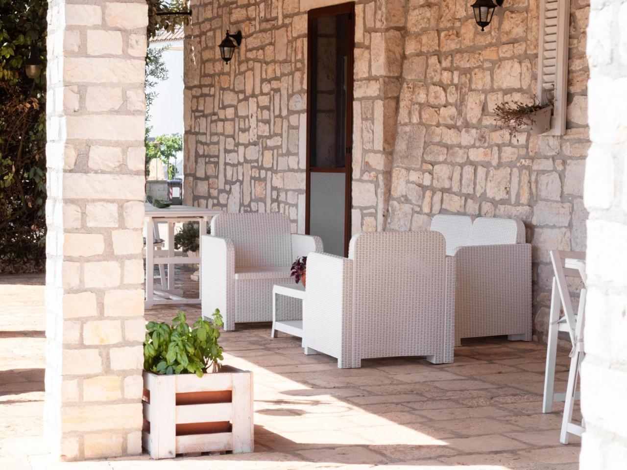 Masseria Trulli Pietra Antica Noci Exterior photo